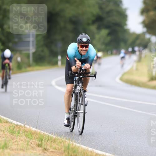 04.08.2024 - OstseeMan Fuchs,  Jonas http://msf.ph/oto/6715424 04.08.2024 10:46:02 Radfahren 48, 159, 245, 421, 674, 688, 713, 718, 738, 747, 779, 783 meine-sportfotos.de