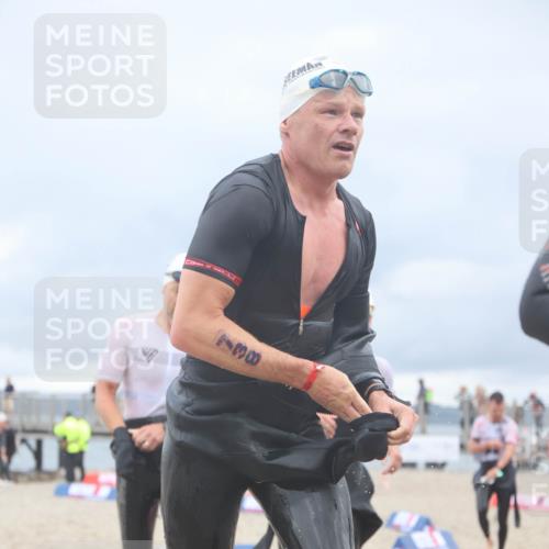 04.08.2024 - OstseeMan H.Heesch http://msf.ph/oto/6719896 04.08.2024 10:11:42 Schwimmen 465, 465, 492, 646, 650, 656, 664, 688, 699, 712, 713, 725, 735, 738, 777, 779, 787 meine-sportfotos.de