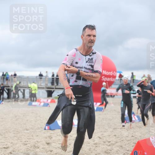 04.08.2024 - OstseeMan H.Heesch http://msf.ph/oto/6719977 04.08.2024 10:11:48 Schwimmen 465, 465, 646, 655, 664, 688, 699, 712, 713, 725, 735, 738, 747, 777, 779, 787 meine-sportfotos.de