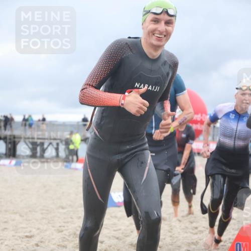 04.08.2024 - OstseeMan H.Heesch http://msf.ph/oto/6720016 04.08.2024 10:11:53 Schwimmen 465, 465, 595, 646, 655, 664, 688, 713, 725, 747, 777, 779 meine-sportfotos.de