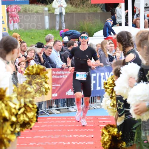 04.08.2024 - OstseeMan Strokosch-Dieckow http://msf.ph/oto/6720825 04.08.2024 14:13:01 Ziel 254, 480 meine-sportfotos.de