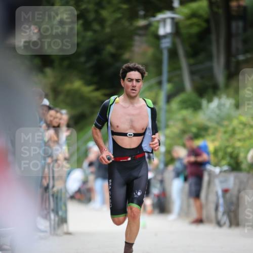 04.08.2024 - OstseeMan H.Heesch http://msf.ph/oto/6723736 04.08.2024 12:41:39 Laufen 245, 254, 273, 319, 322, 369, 482 meine-sportfotos.de