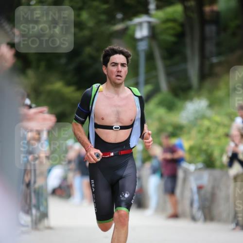 04.08.2024 - OstseeMan H.Heesch http://msf.ph/oto/6723752 04.08.2024 12:41:40 Laufen 245, 254, 273, 319, 322, 369, 482 meine-sportfotos.de