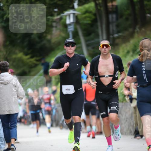 04.08.2024 - OstseeMan H.Heesch http://msf.ph/oto/6725250 04.08.2024 12:47:11 Laufen 230, 272, 318, 338, 363, 386, 392, 408, 436, 441, 777 meine-sportfotos.de