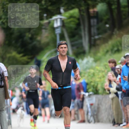 04.08.2024 - OstseeMan H.Heesch http://msf.ph/oto/6725407 04.08.2024 12:47:19 Laufen 230, 272, 318, 338, 363, 386, 392, 408, 436, 441, 538, 777 meine-sportfotos.de