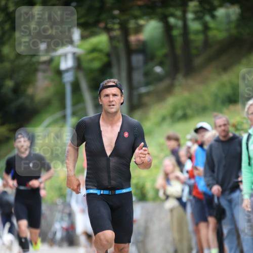04.08.2024 - OstseeMan H.Heesch http://msf.ph/oto/6725460 04.08.2024 12:47:19 Laufen 230, 272, 318, 338, 363, 386, 392, 408, 436, 441, 538, 777 meine-sportfotos.de