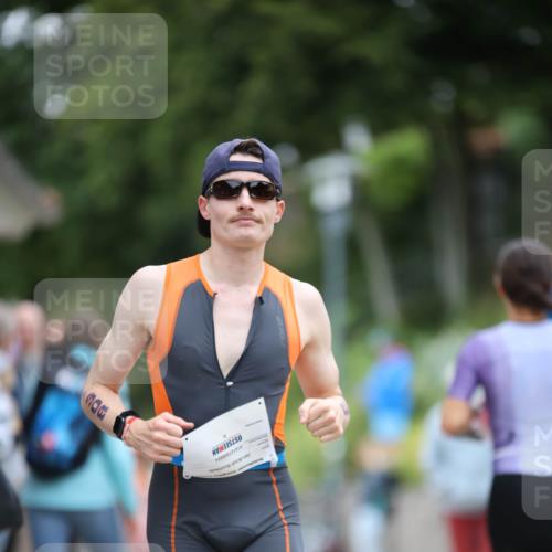 04.08.2024 - OstseeMan H.Heesch http://msf.ph/oto/6726293 04.08.2024 12:49:50 Laufen 308, 366, 413, 1249 meine-sportfotos.de