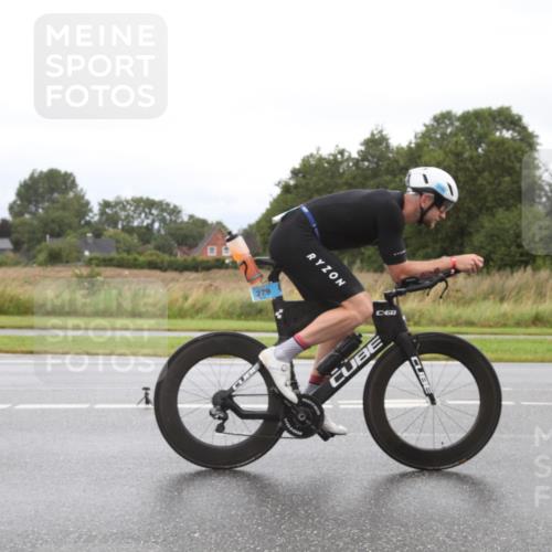04.08.2024 - OstseeMan Fuchs,  Jonas http://msf.ph/oto/6726615 04.08.2024 10:24:34 Radfahren 118, 254, 279, 1139 meine-sportfotos.de