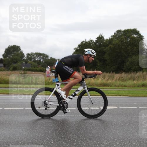 04.08.2024 - OstseeMan Fuchs,  Jonas http://msf.ph/oto/6727269 04.08.2024 10:30:53 Radfahren 304, 323, 391, 403, 405, 420, 563, 1125 meine-sportfotos.de