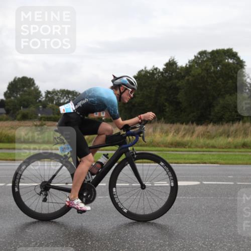 04.08.2024 - OstseeMan Fuchs,  Jonas http://msf.ph/oto/6727293 04.08.2024 10:30:59 Radfahren 19, 250, 276, 323, 334, 361, 391, 403, 405, 420, 563 meine-sportfotos.de