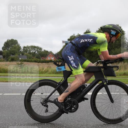 04.08.2024 - OstseeMan Fuchs,  Jonas http://msf.ph/oto/6728896 04.08.2024 10:43:08 Radfahren 228, 377, 404, 405, 414, 471, 514, 550, 609, 699, 777, 1101 meine-sportfotos.de