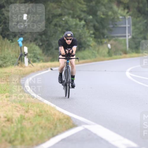 04.08.2024 - OstseeMan Fuchs,  Jonas http://msf.ph/oto/6730118 04.08.2024 10:18:45 Radfahren 145, 320, 1143 meine-sportfotos.de