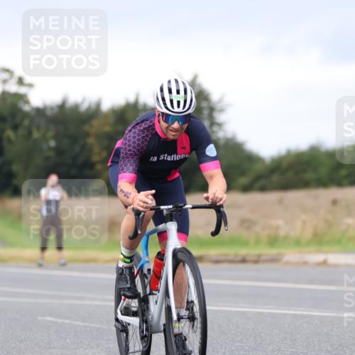 04.08.2024 - OstseeMan Fuchs,  Jonas http://msf.ph/oto/6730536 04.08.2024 10:58:55 Radfahren 739, 783, 871, 971, 975, 1160 meine-sportfotos.de