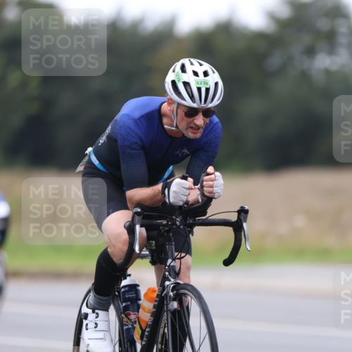 04.08.2024 - OstseeMan Fuchs,  Jonas http://msf.ph/oto/6734931 04.08.2024 11:11:33 Radfahren 151, 246, 537, 694, 704, 742, 771, 1235, 1239, 1273, 1289 meine-sportfotos.de