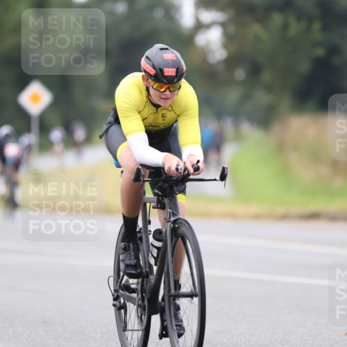 04.08.2024 - OstseeMan Fuchs,  Jonas http://msf.ph/oto/6735120 04.08.2024 11:11:41 Radfahren 88, 151, 246, 544, 649, 704, 759, 821, 971, 1235, 1239, 1273, 1289 meine-sportfotos.de