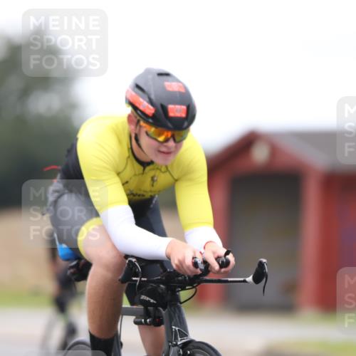 04.08.2024 - OstseeMan Fuchs,  Jonas http://msf.ph/oto/6735173 04.08.2024 11:11:42 Radfahren 88, 151, 246, 544, 649, 704, 759, 821, 971, 1235, 1239, 1273, 1289 meine-sportfotos.de