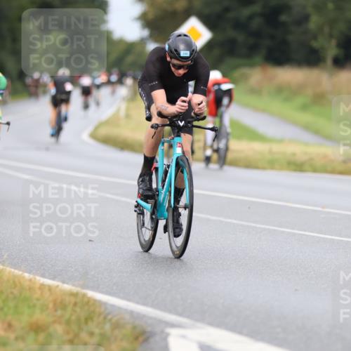 04.08.2024 - OstseeMan Fuchs,  Jonas http://msf.ph/oto/6736585 04.08.2024 10:33:14 Radfahren 47, 171, 305, 306, 308, 396, 421 meine-sportfotos.de