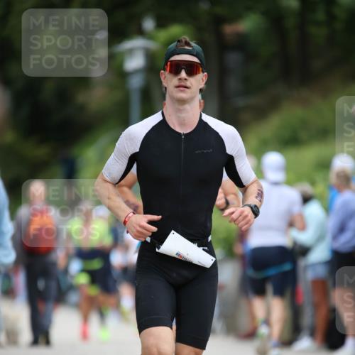 04.08.2024 - OstseeMan H.Heesch http://msf.ph/oto/6736988 04.08.2024 13:02:22 Laufen 218, 240, 297, 304, 319, 330, 349, 449, 480, 505, 552, 689 meine-sportfotos.de