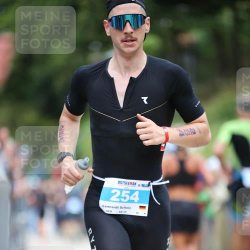 04.08.2024 - OstseeMan H.Heesch http://msf.ph/oto/6738059 04.08.2024 13:04:27 Laufen 229, 254, 301, 305, 393, 490, 1252 meine-sportfotos.de