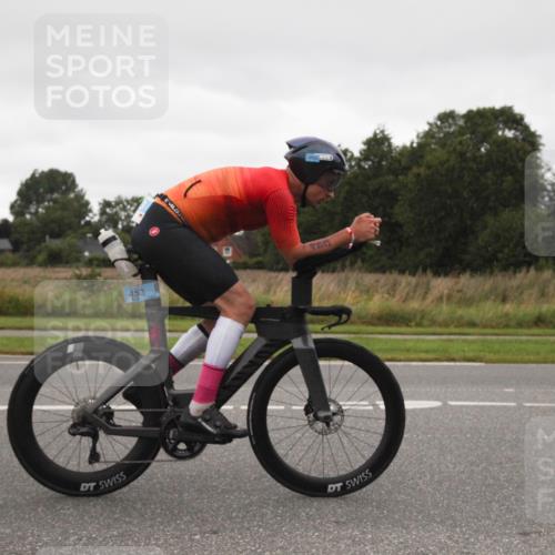 04.08.2024 - OstseeMan Fuchs,  Jonas http://msf.ph/oto/6738253 04.08.2024 11:56:23 Radfahren 233, 250, 266, 389, 419, 453, 481, 587, 727, 761, 777 meine-sportfotos.de