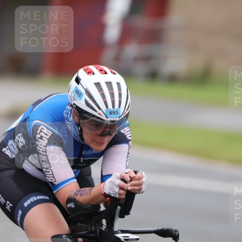04.08.2024 - OstseeMan Fuchs,  Jonas http://msf.ph/oto/6738912 04.08.2024 11:16:38 Radfahren 54, 661, 834, 857, 861, 893, 908, 917, 945, 1241 meine-sportfotos.de
