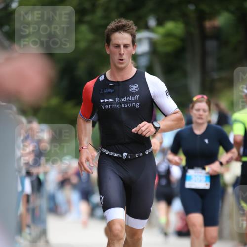 04.08.2024 - OstseeMan H.Heesch http://msf.ph/oto/6740933 04.08.2024 13:10:46 Laufen 239, 240, 309, 349, 353, 377, 501, 866, 1121, 1133 meine-sportfotos.de