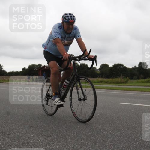 04.08.2024 - OstseeMan Fuchs,  Jonas http://msf.ph/oto/6742487 04.08.2024 12:34:37 Radfahren 39, 382, 465, 529, 622, 726, 834, 950 meine-sportfotos.de