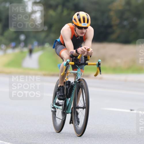 04.08.2024 - OstseeMan Fuchs,  Jonas http://msf.ph/oto/6742704 04.08.2024 11:35:09 Radfahren 163, 179, 308, 418, 1138 meine-sportfotos.de