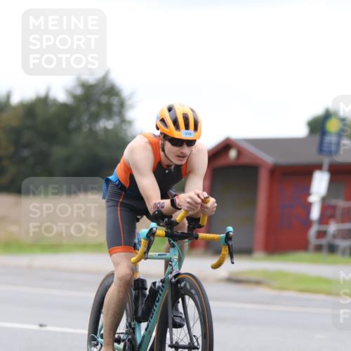 04.08.2024 - OstseeMan Fuchs,  Jonas http://msf.ph/oto/6742712 04.08.2024 11:35:09 Radfahren 163, 179, 308, 418, 1138 meine-sportfotos.de