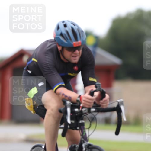 04.08.2024 - OstseeMan Fuchs,  Jonas http://msf.ph/oto/6742743 04.08.2024 11:35:19 Radfahren 118, 163, 167, 308, 318, 979 meine-sportfotos.de