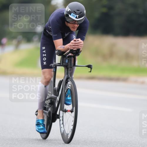 04.08.2024 - OstseeMan Fuchs,  Jonas http://msf.ph/oto/6743614 04.08.2024 11:41:31 Radfahren 13, 68, 200, 222, 227, 239, 320, 336, 445, 1283 meine-sportfotos.de