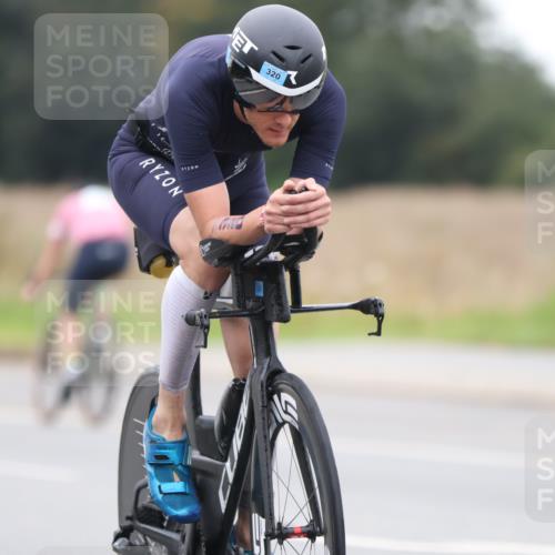 04.08.2024 - OstseeMan Fuchs,  Jonas http://msf.ph/oto/6743617 04.08.2024 11:41:31 Radfahren 13, 68, 200, 222, 227, 239, 320, 336, 445, 1283 meine-sportfotos.de