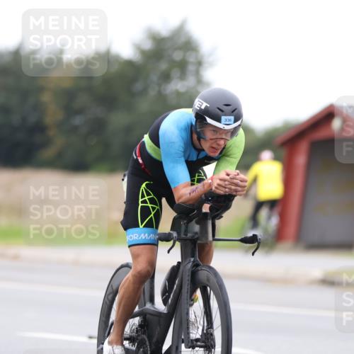 04.08.2024 - OstseeMan Fuchs,  Jonas http://msf.ph/oto/6743634 04.08.2024 11:41:35 Radfahren 13, 68, 200, 222, 227, 239, 320, 336, 445, 1116 meine-sportfotos.de