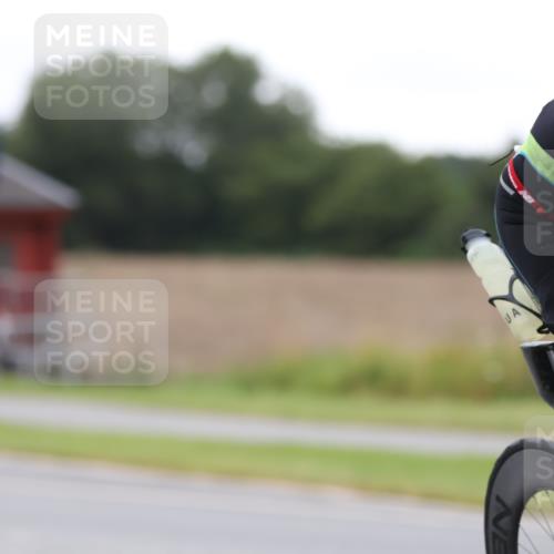 04.08.2024 - OstseeMan Fuchs,  Jonas http://msf.ph/oto/6743641 04.08.2024 11:41:35 Radfahren 13, 68, 200, 222, 227, 239, 320, 336, 445, 1116 meine-sportfotos.de