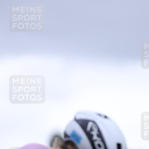 04.08.2024 - OstseeMan Fuchs,  Jonas http://msf.ph/oto/6744153 04.08.2024 11:47:09 Radfahren 79, 240, 273 meine-sportfotos.de