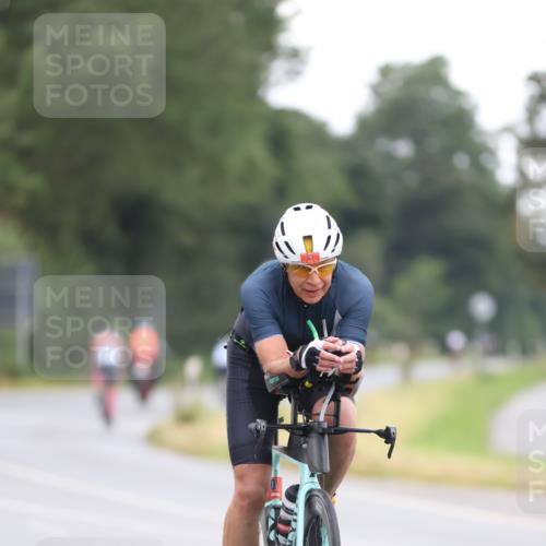 04.08.2024 - OstseeMan Fuchs,  Jonas http://msf.ph/oto/6744176 04.08.2024 11:47:21 Radfahren 30, 67, 149, 240, 304, 534, 930 meine-sportfotos.de
