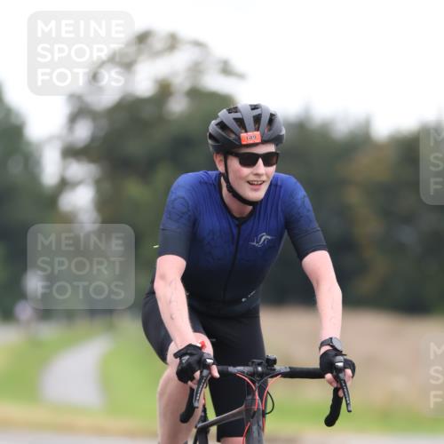 04.08.2024 - OstseeMan Fuchs,  Jonas http://msf.ph/oto/6744192 04.08.2024 11:47:23 Radfahren 30, 67, 149, 240, 304, 366, 534, 930 meine-sportfotos.de