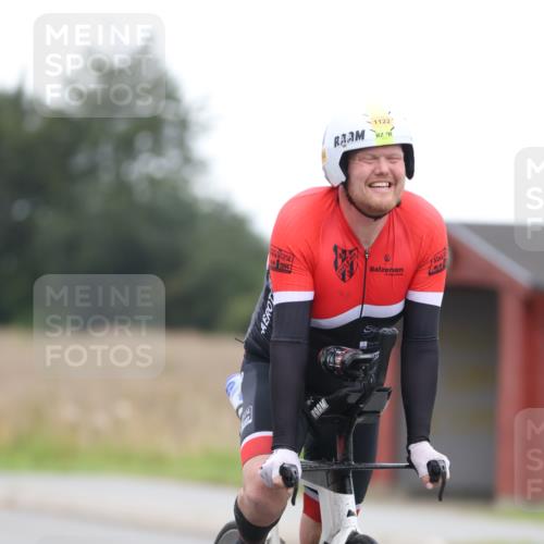 04.08.2024 - OstseeMan Fuchs,  Jonas http://msf.ph/oto/6744258 04.08.2024 11:48:00 Radfahren 23, 164, 308, 385, 449, 1122, 1138 meine-sportfotos.de