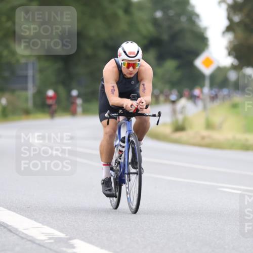 04.08.2024 - OstseeMan Fuchs,  Jonas http://msf.ph/oto/6748763 04.08.2024 12:20:59 Radfahren 70, 151, 354, 660, 941, 1178 meine-sportfotos.de