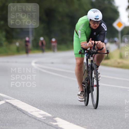 04.08.2024 - OstseeMan Fuchs,  Jonas http://msf.ph/oto/6748838 04.08.2024 12:21:16 Radfahren 21, 77, 159, 302, 521, 682, 715, 814, 834, 908 meine-sportfotos.de