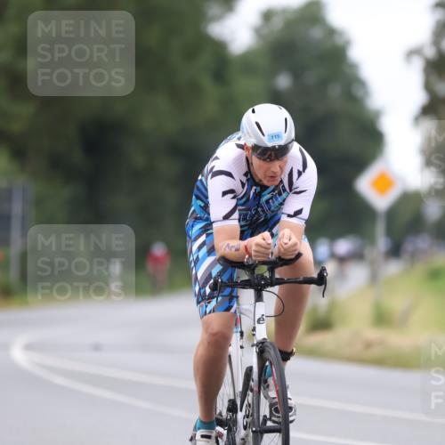 04.08.2024 - OstseeMan Fuchs,  Jonas http://msf.ph/oto/6748884 04.08.2024 12:21:20 Radfahren 21, 77, 159, 261, 302, 521, 682, 715, 814, 834, 908, 954 meine-sportfotos.de