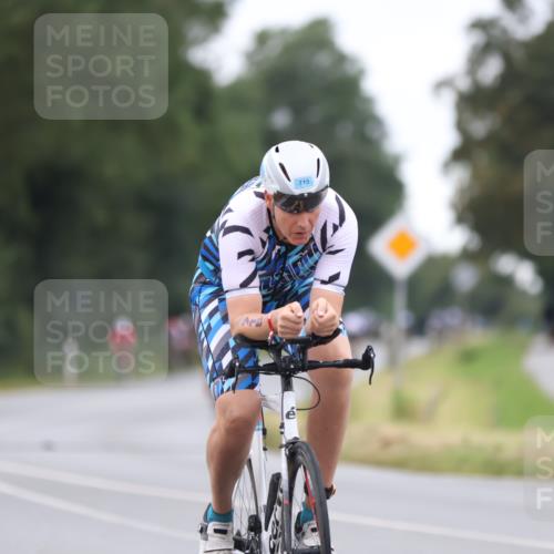 04.08.2024 - OstseeMan Fuchs,  Jonas http://msf.ph/oto/6748885 04.08.2024 12:21:20 Radfahren 21, 77, 159, 261, 302, 521, 682, 715, 814, 834, 908, 954 meine-sportfotos.de