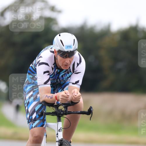 04.08.2024 - OstseeMan Fuchs,  Jonas http://msf.ph/oto/6748904 04.08.2024 12:21:21 Radfahren 21, 77, 261, 302, 521, 682, 715, 814, 834, 908, 954 meine-sportfotos.de