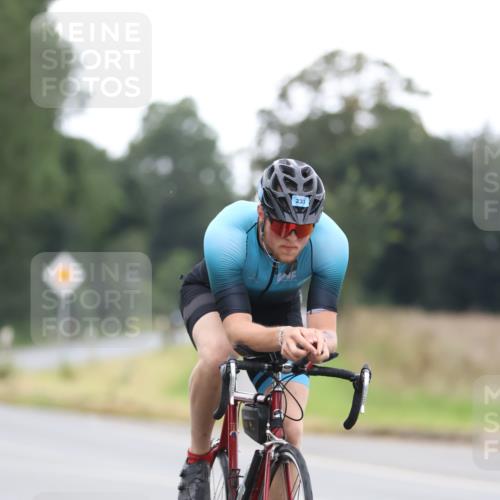04.08.2024 - OstseeMan Fuchs,  Jonas http://msf.ph/oto/6749097 04.08.2024 11:56:20 Radfahren 233, 250, 266, 389, 419, 453, 481, 587, 620, 674, 727, 761, 777 meine-sportfotos.de