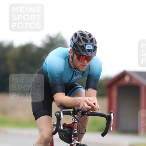 04.08.2024 - OstseeMan Fuchs,  Jonas http://msf.ph/oto/6749121 04.08.2024 11:56:21 Radfahren 233, 250, 266, 389, 419, 453, 481, 587, 620, 727, 761, 777 meine-sportfotos.de