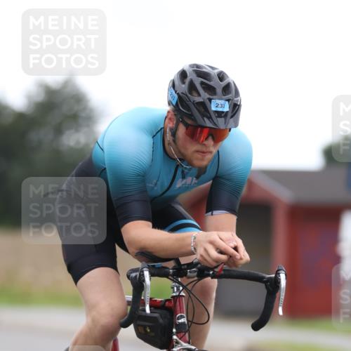 04.08.2024 - OstseeMan Fuchs,  Jonas http://msf.ph/oto/6749124 04.08.2024 11:56:21 Radfahren 233, 250, 266, 389, 419, 453, 481, 587, 620, 727, 761, 777 meine-sportfotos.de