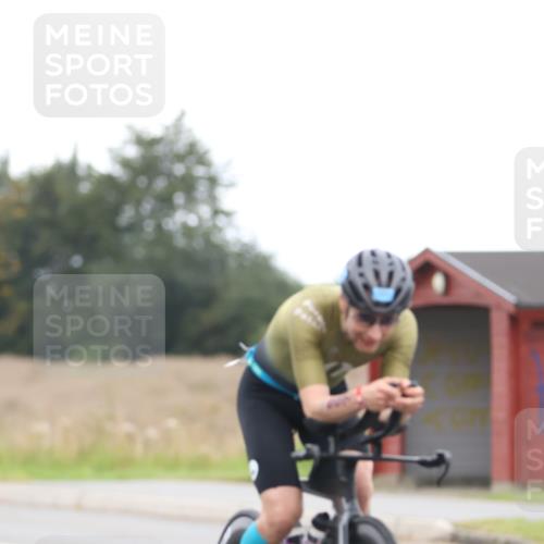 04.08.2024 - OstseeMan Fuchs,  Jonas http://msf.ph/oto/6749186 04.08.2024 11:56:26 Radfahren 93, 155, 233, 250, 266, 408, 419, 440, 453, 481, 587, 727, 761, 777 meine-sportfotos.de