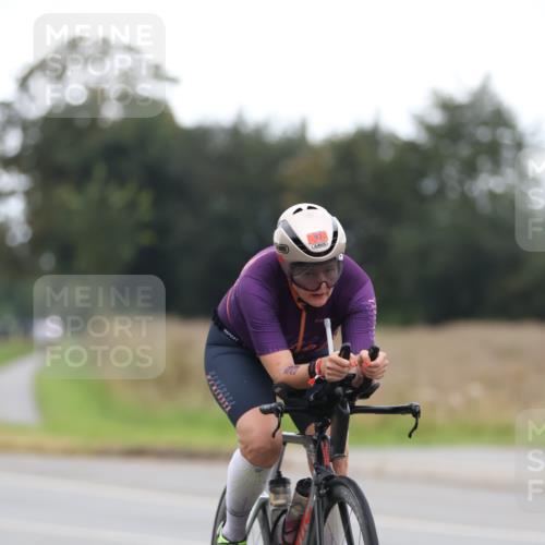 04.08.2024 - OstseeMan Fuchs,  Jonas http://msf.ph/oto/6749230 04.08.2024 11:56:32 Radfahren 93, 155, 250, 408, 440, 453, 457, 481, 564, 587, 727, 761, 777 meine-sportfotos.de
