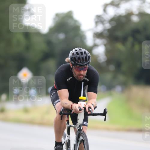 04.08.2024 - OstseeMan Fuchs,  Jonas http://msf.ph/oto/6749450 04.08.2024 11:57:30 Radfahren 100, 122, 307, 349, 395, 405, 469 meine-sportfotos.de