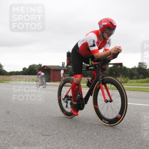 04.08.2024 - OstseeMan Fuchs,  Jonas http://msf.ph/oto/6750001 04.08.2024 11:47:14 Radfahren 79, 240, 273 meine-sportfotos.de